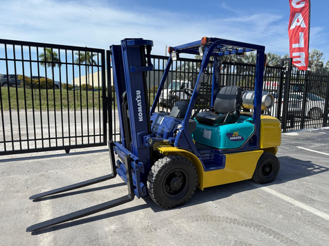 Komatsu 25 Machinery Cover