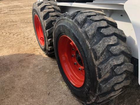 Bobcat S450 Skid-Steer Loader