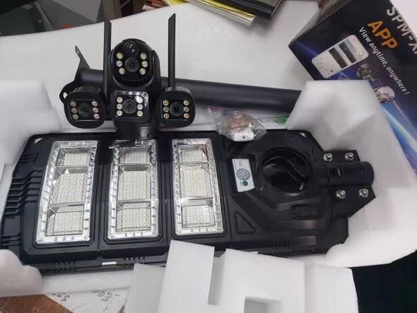 Lampe solaire extérieure