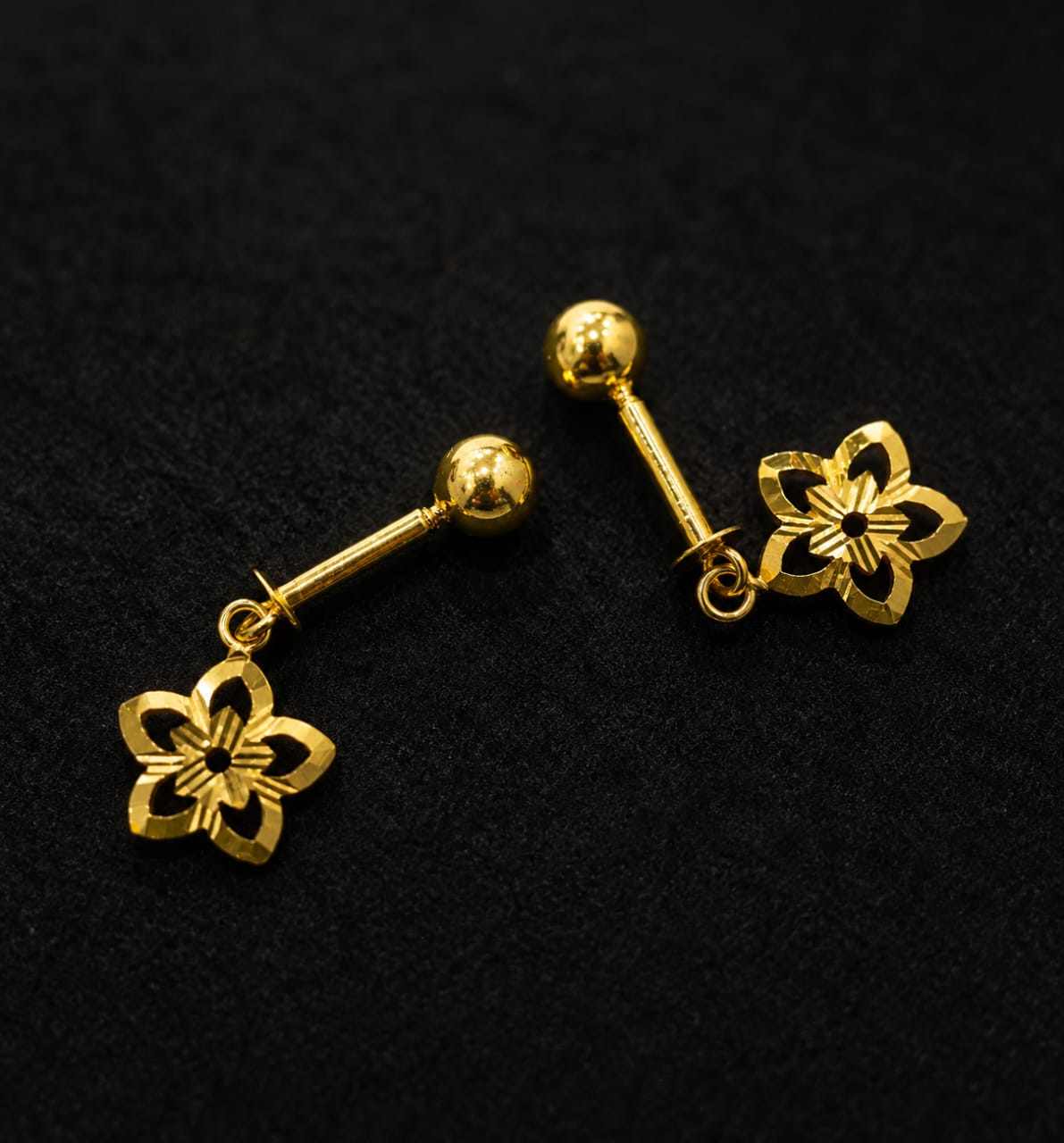 Gold Flower Stud Earrings