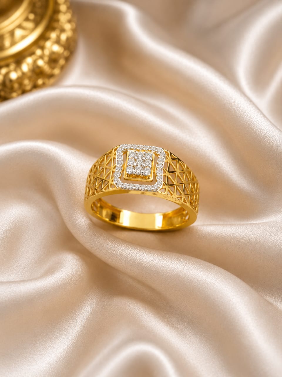 Elegant Gold-Plated Ring