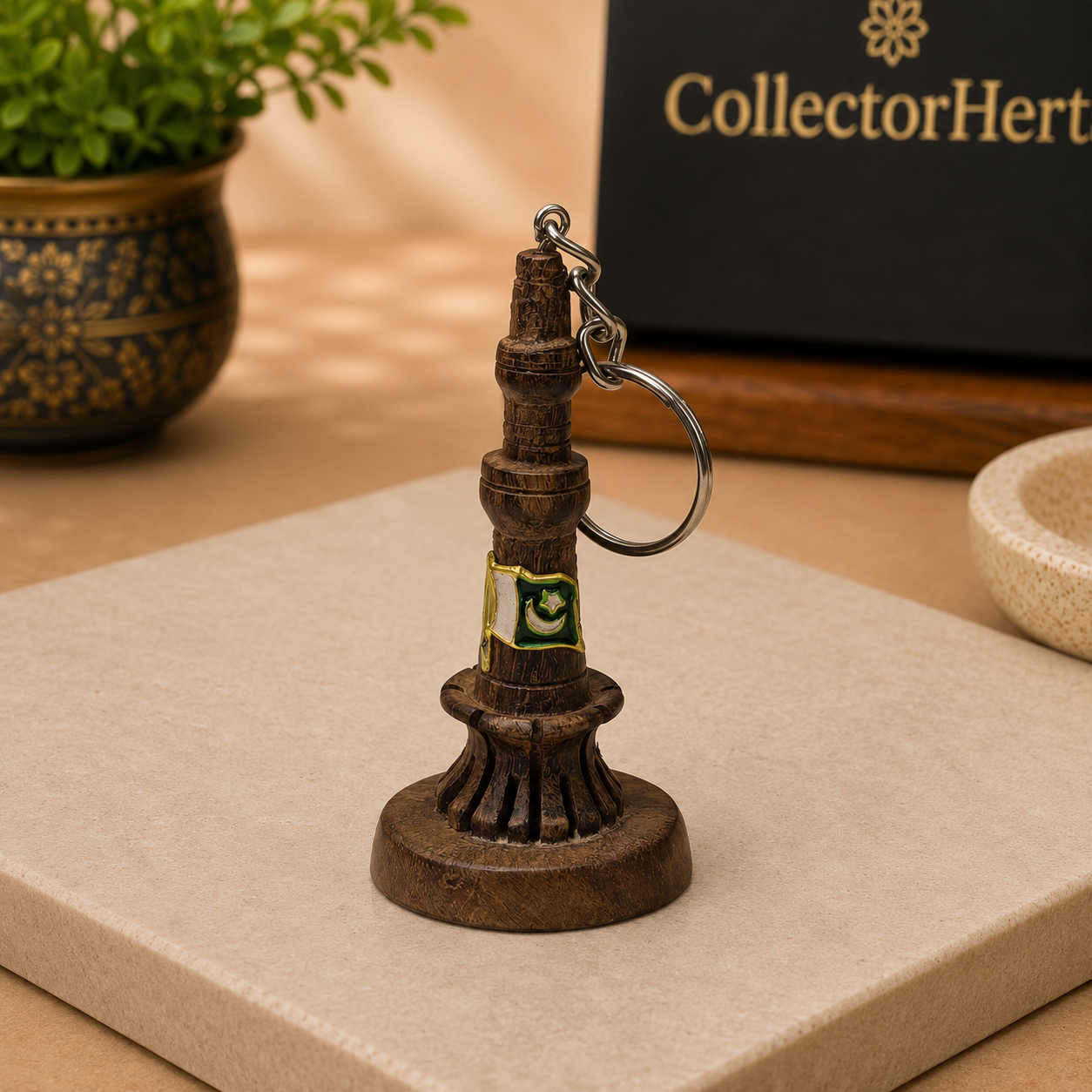 Minar-e-Pakistan Wooden Keychain