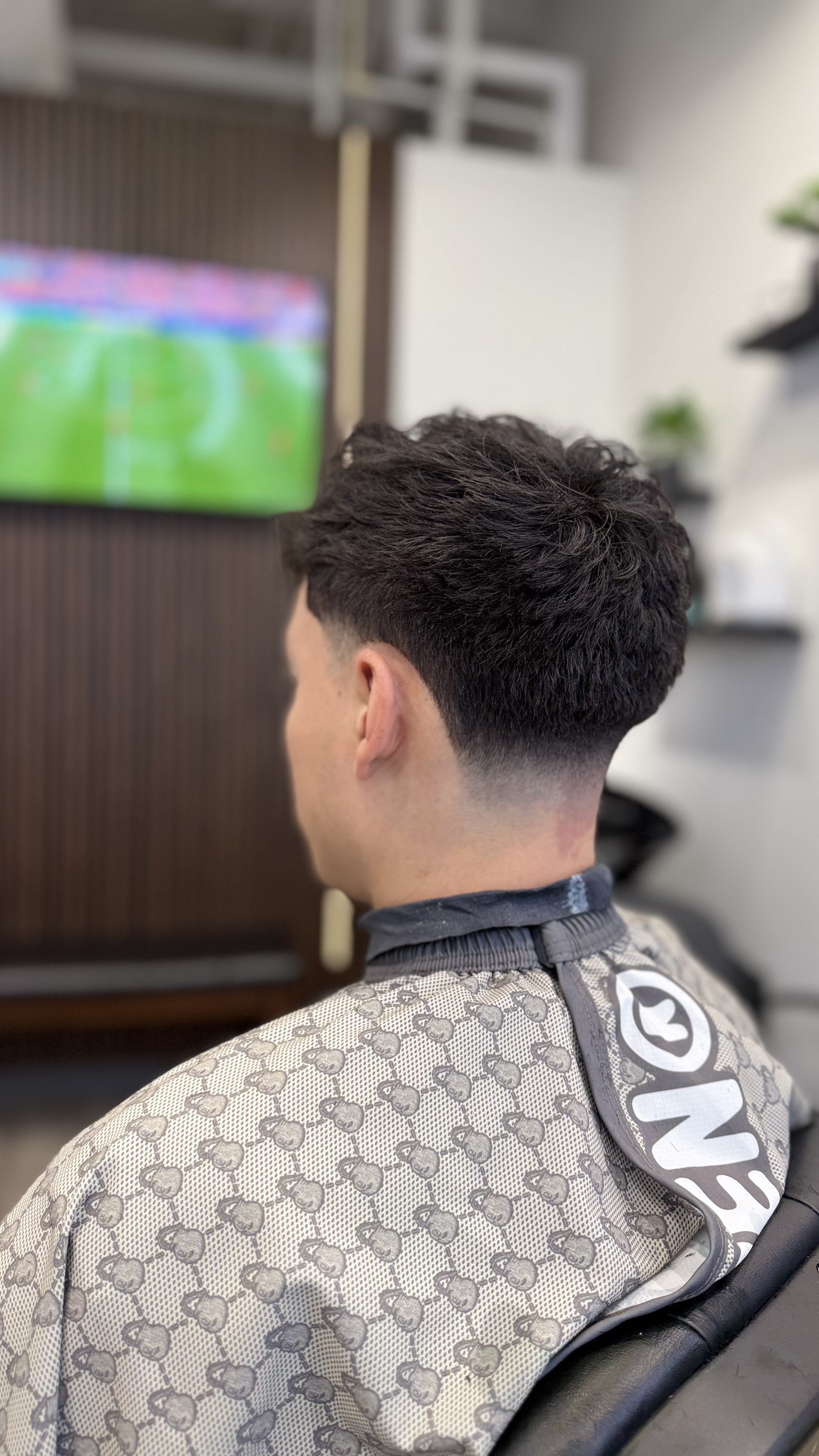 The Signature Haircut