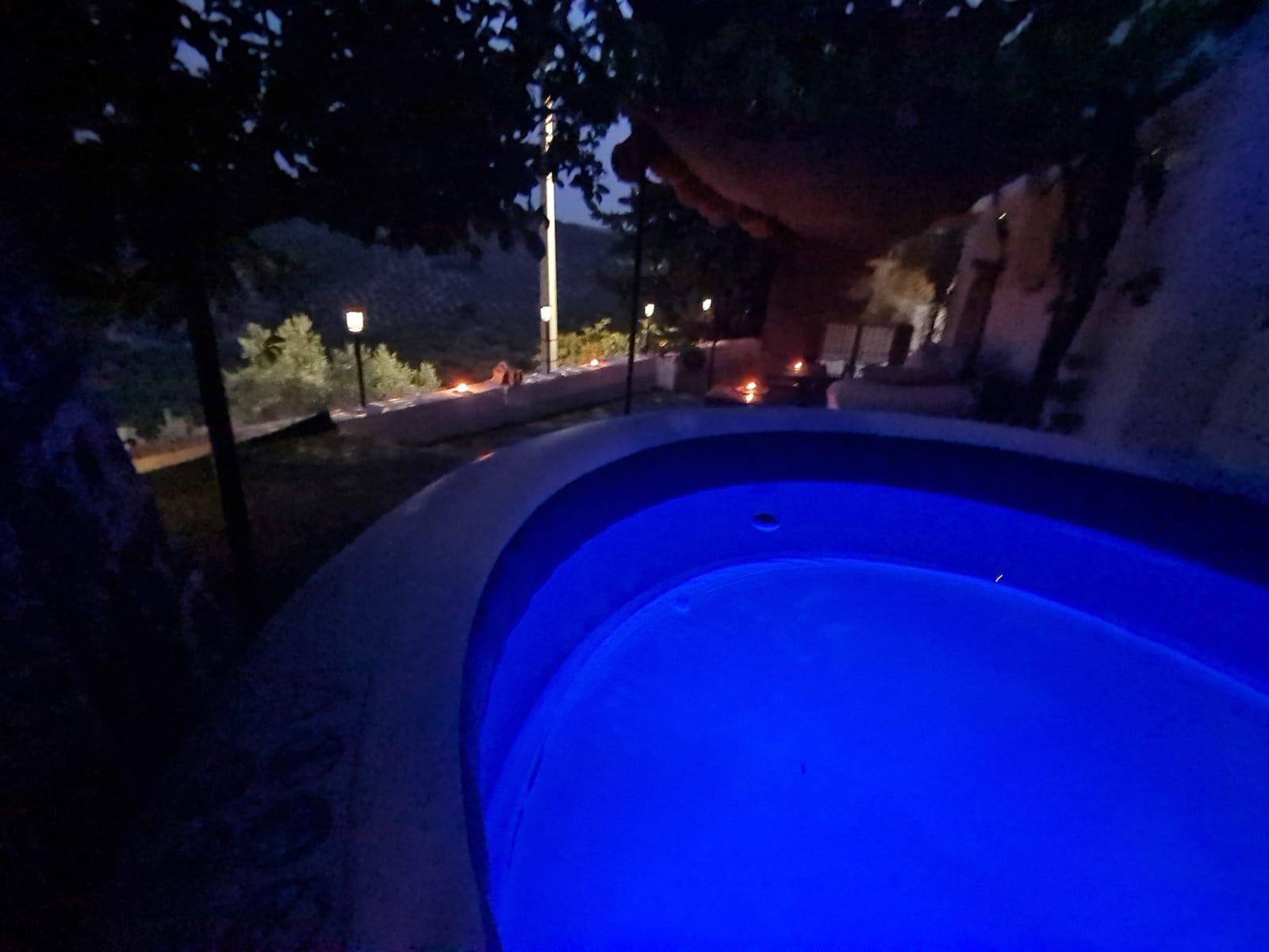🌅 Casa de campo reformada con vistas espectaculares en Iznájar