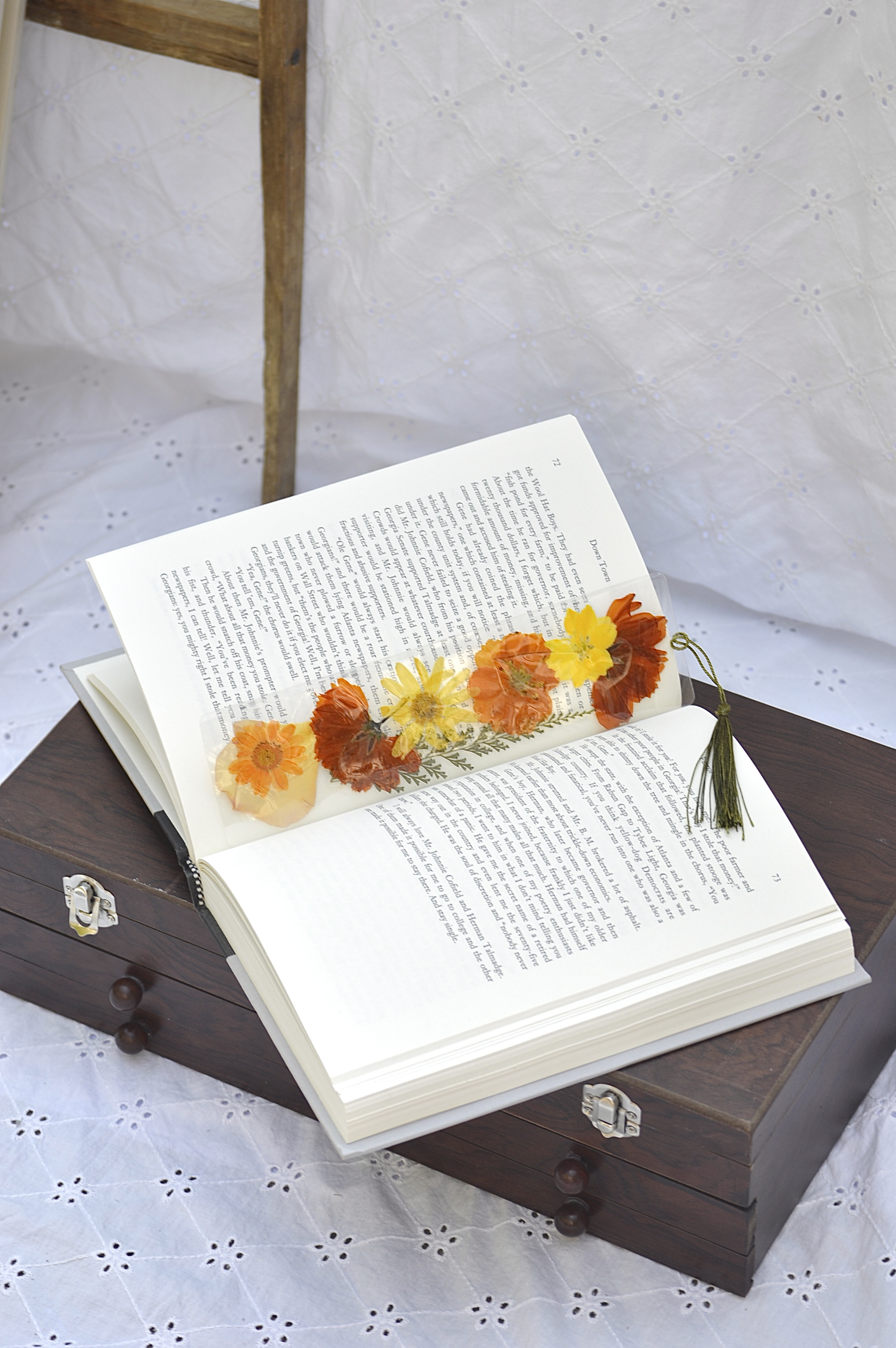 Classic Bookmark