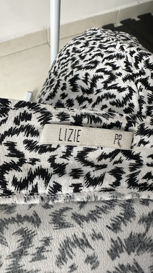 SHORT LIZIE - PP