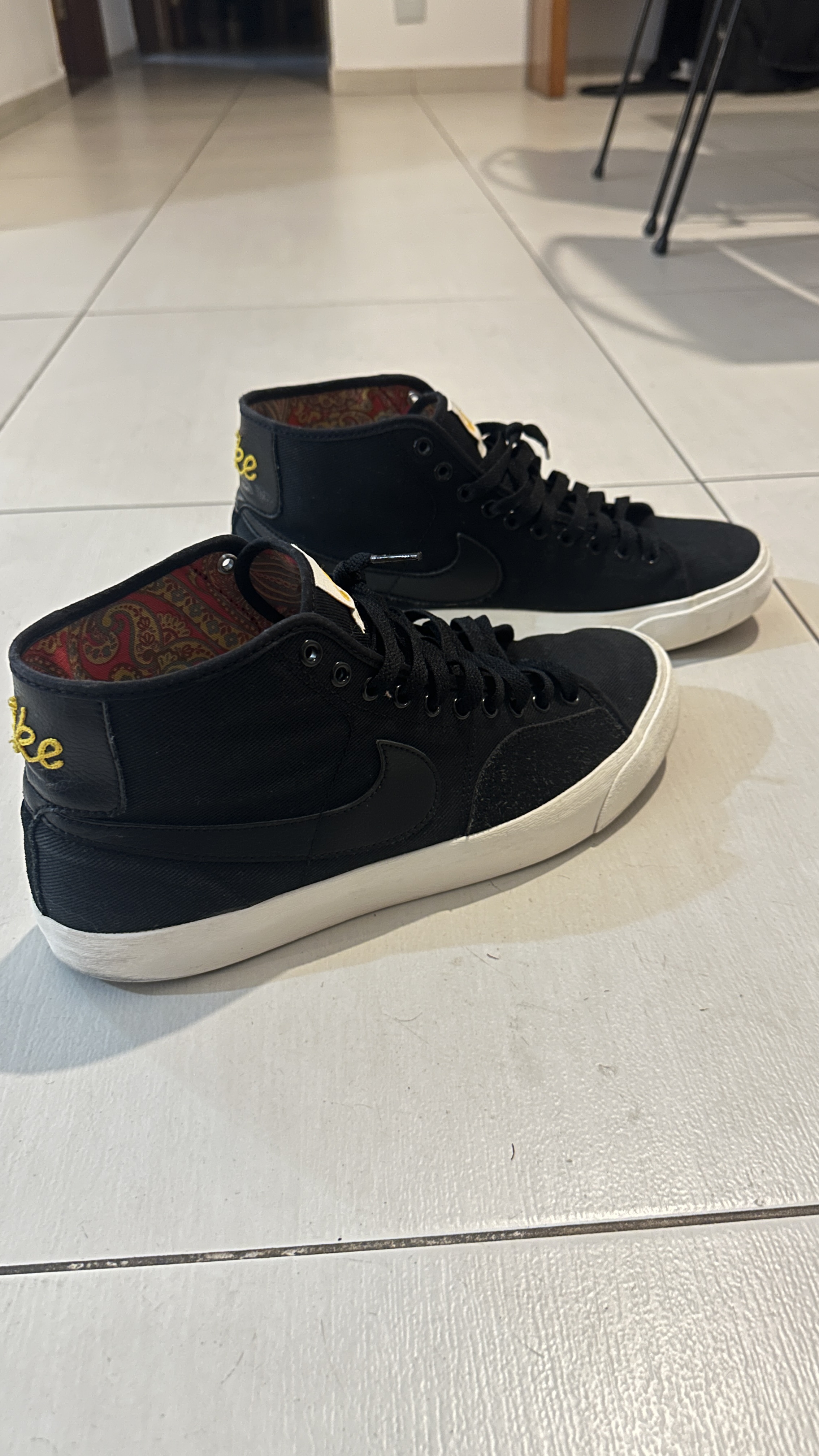 NIKE BLAZER COURT MID - tam 41