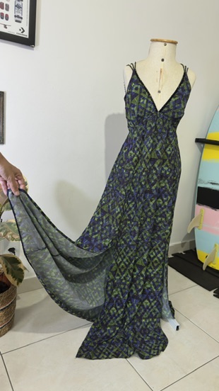 VESTIDO LONGO - CANTÃO - P