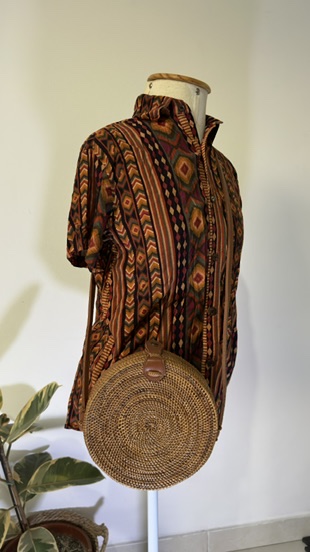 BLUSA / CAMISA DE BOTÃO ESTAMPADA - P