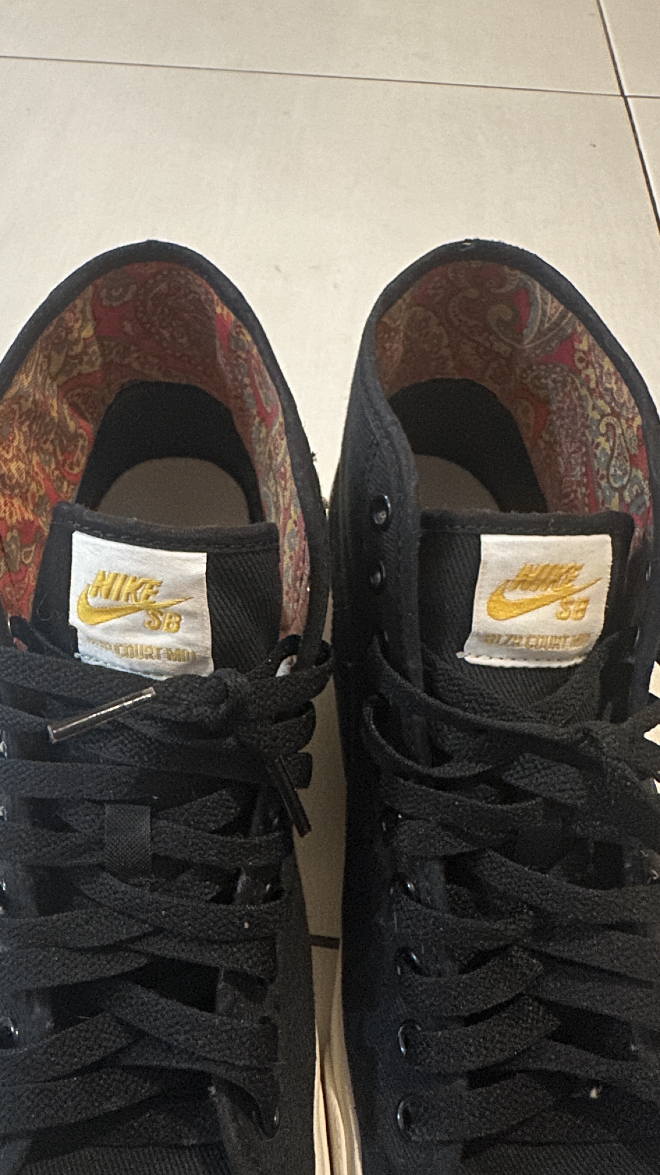 NIKE BLAZER COURT MID - tam 41
