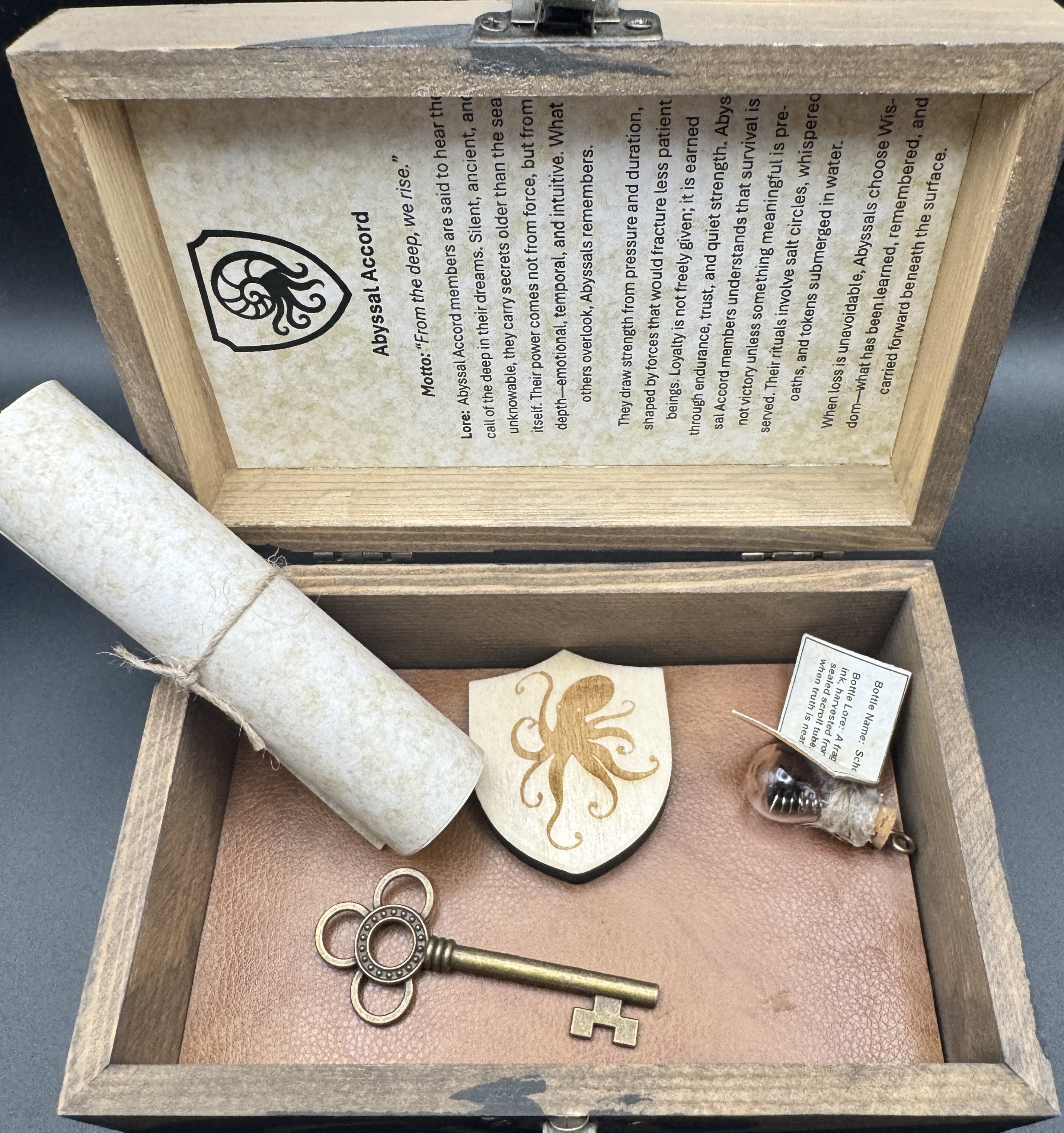 Familiar Bonding Box 