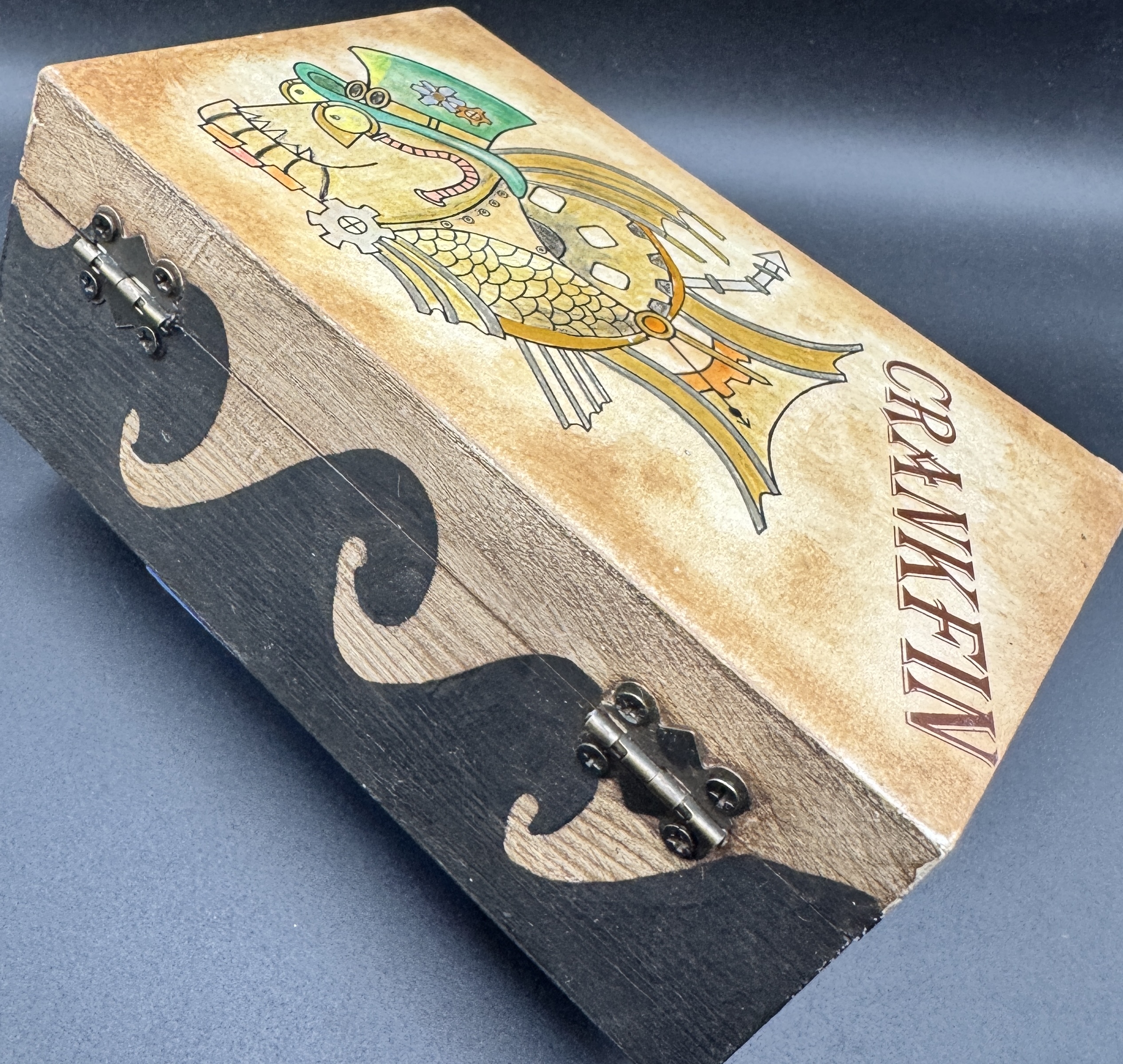 Familiar Bonding Box 