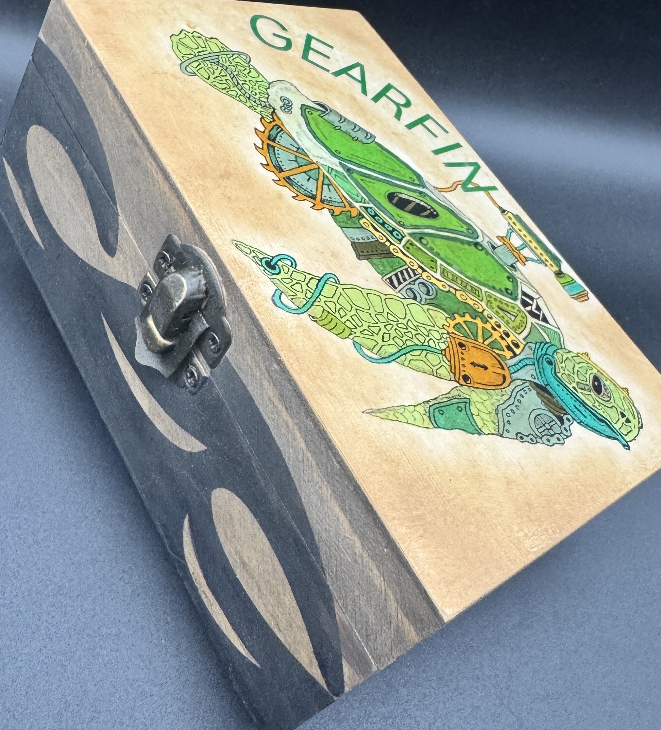 Familiar Bonding Box 