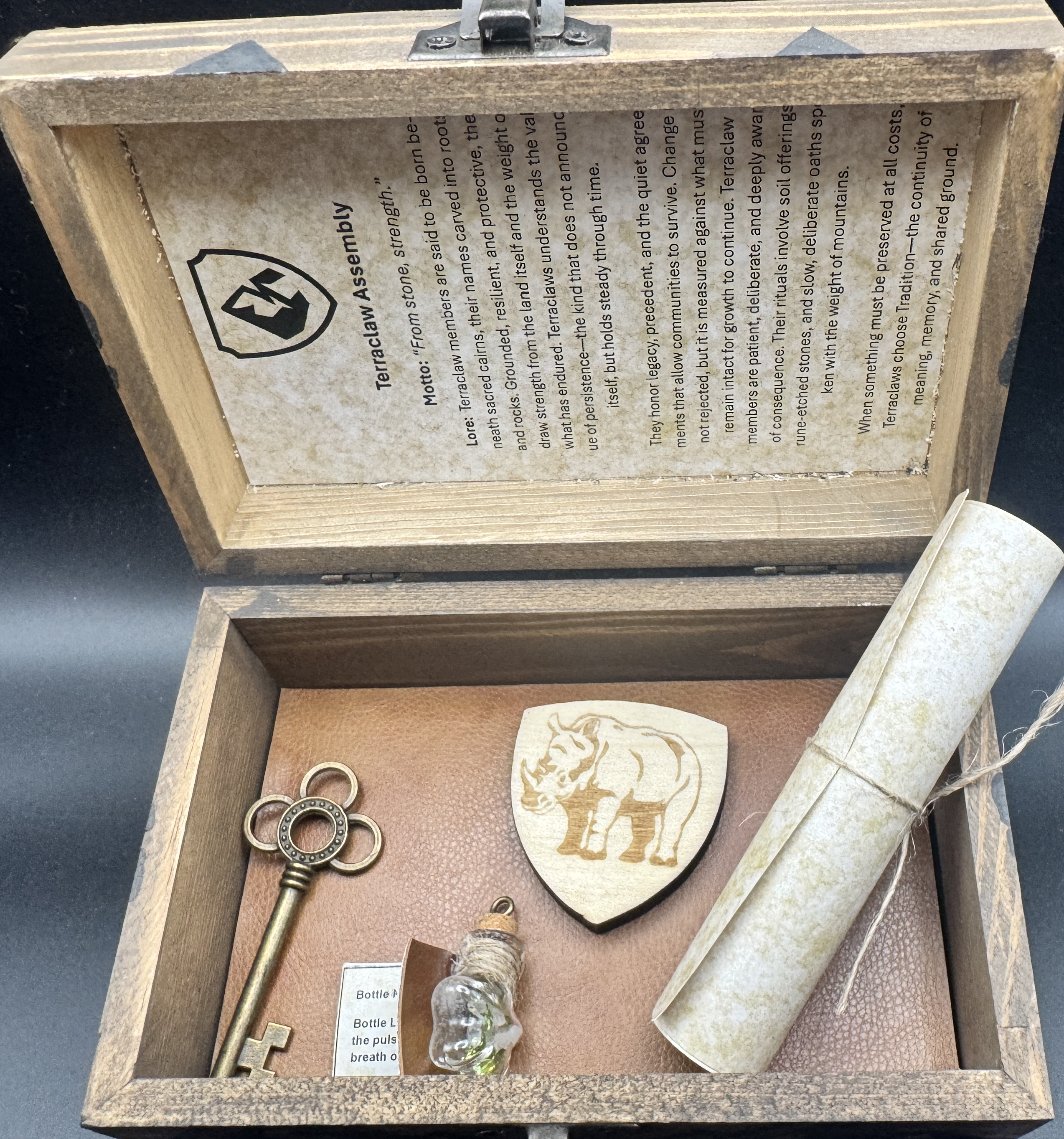 Familiar Bonding Box 