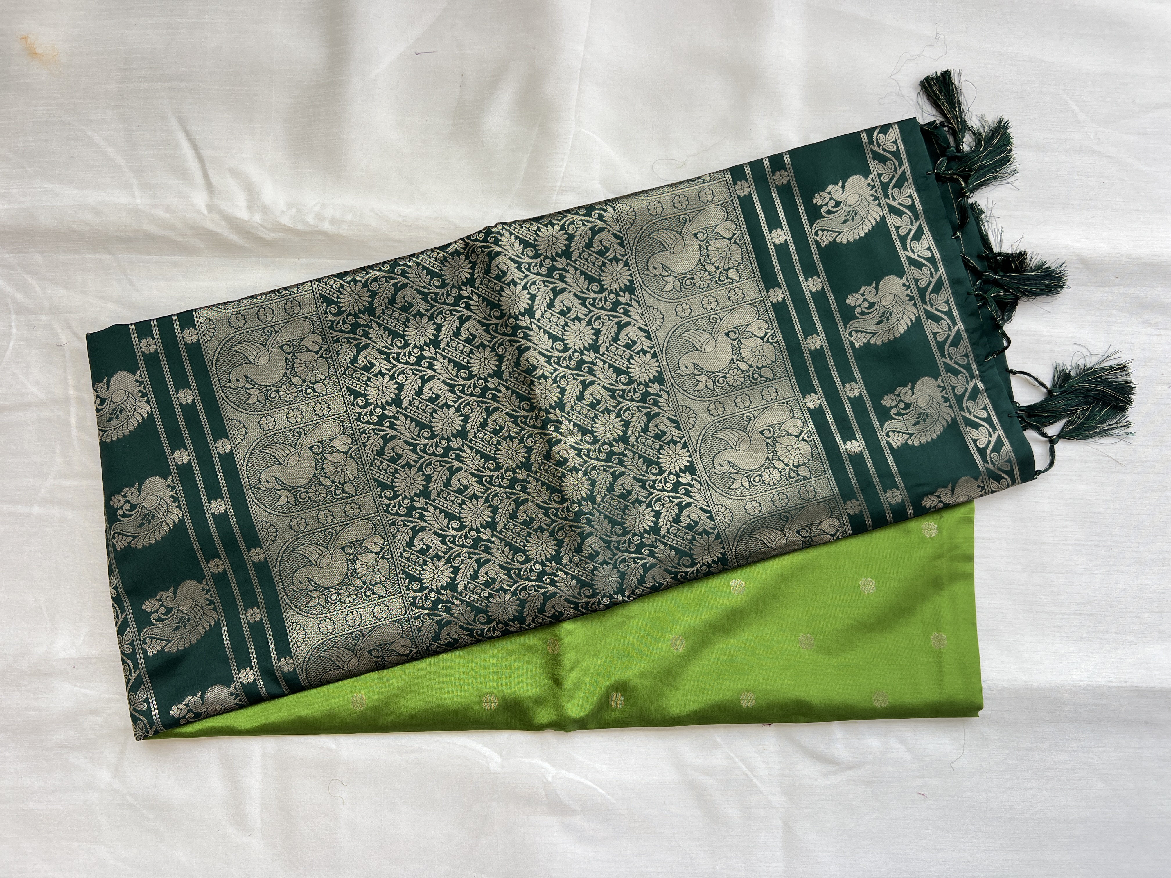 Green Vintage Gadwal Saree with Silver Zari Work