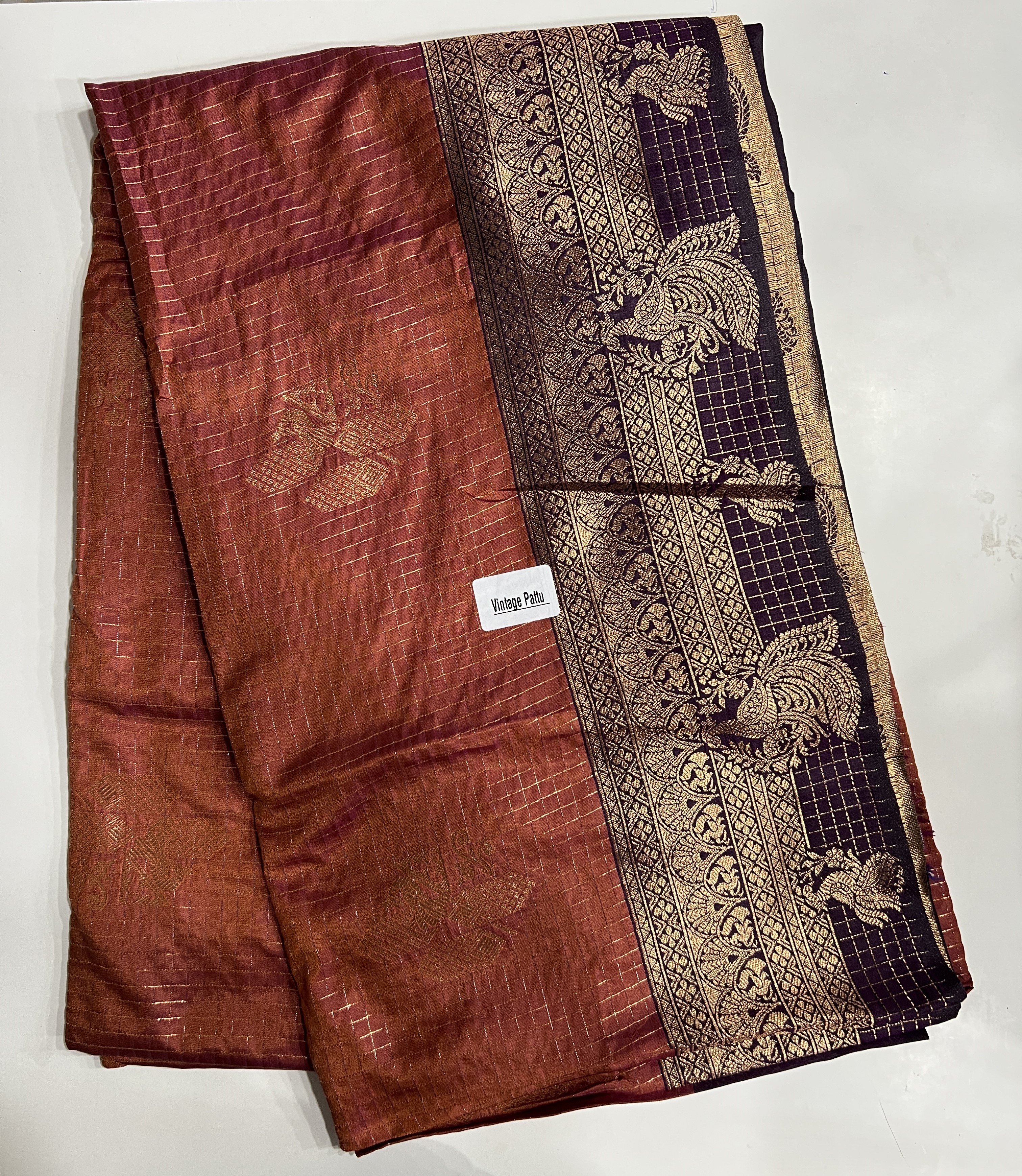 Elegant Vintage Pattu Saree