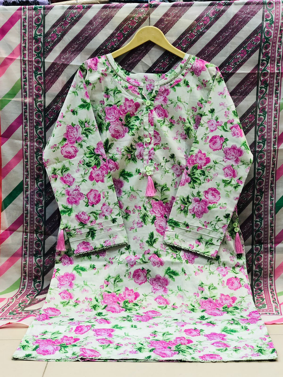 Charming Floral Printed 3-Piece Festive Suit