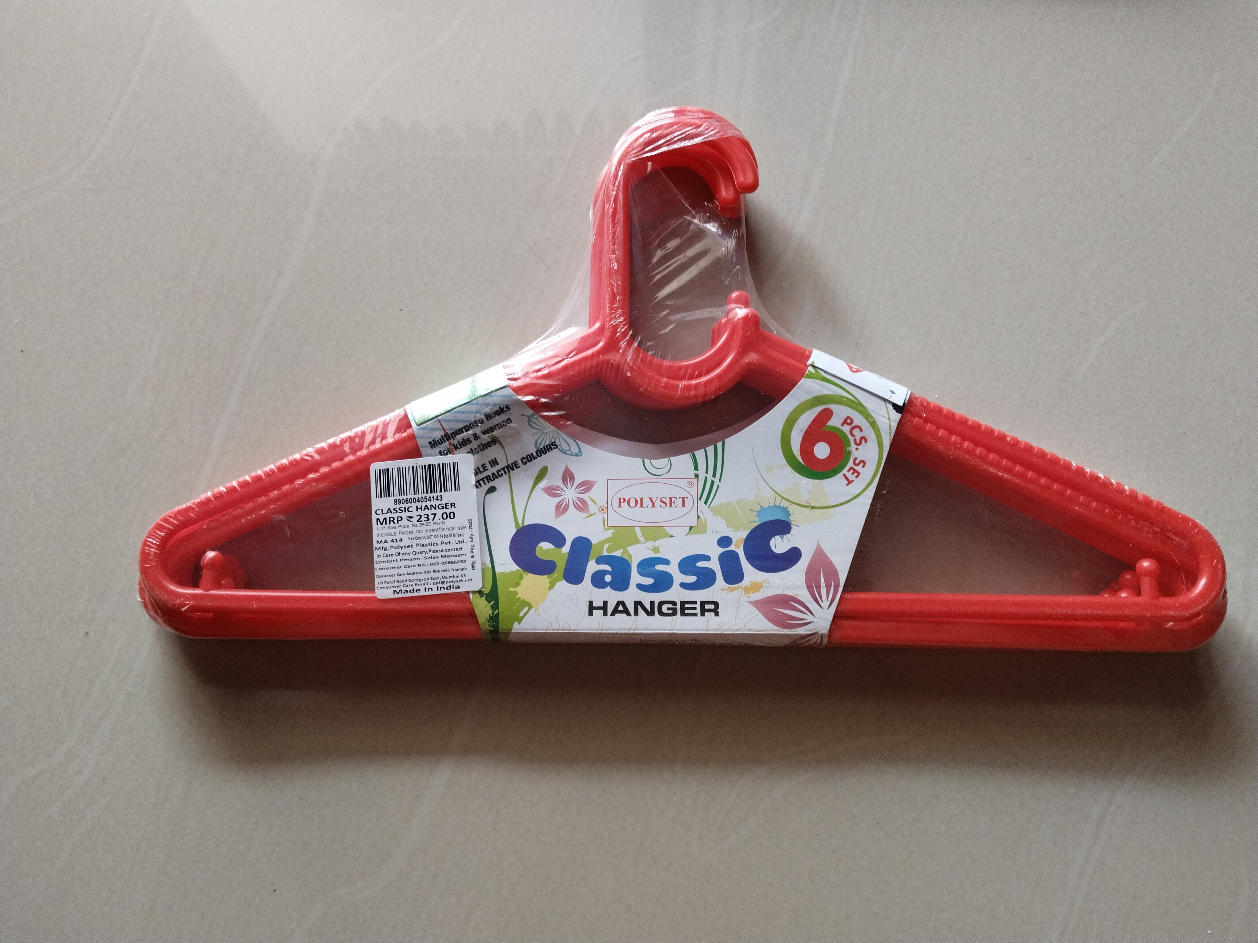 Polyset Plastic Hanger Set (Pack of 6)