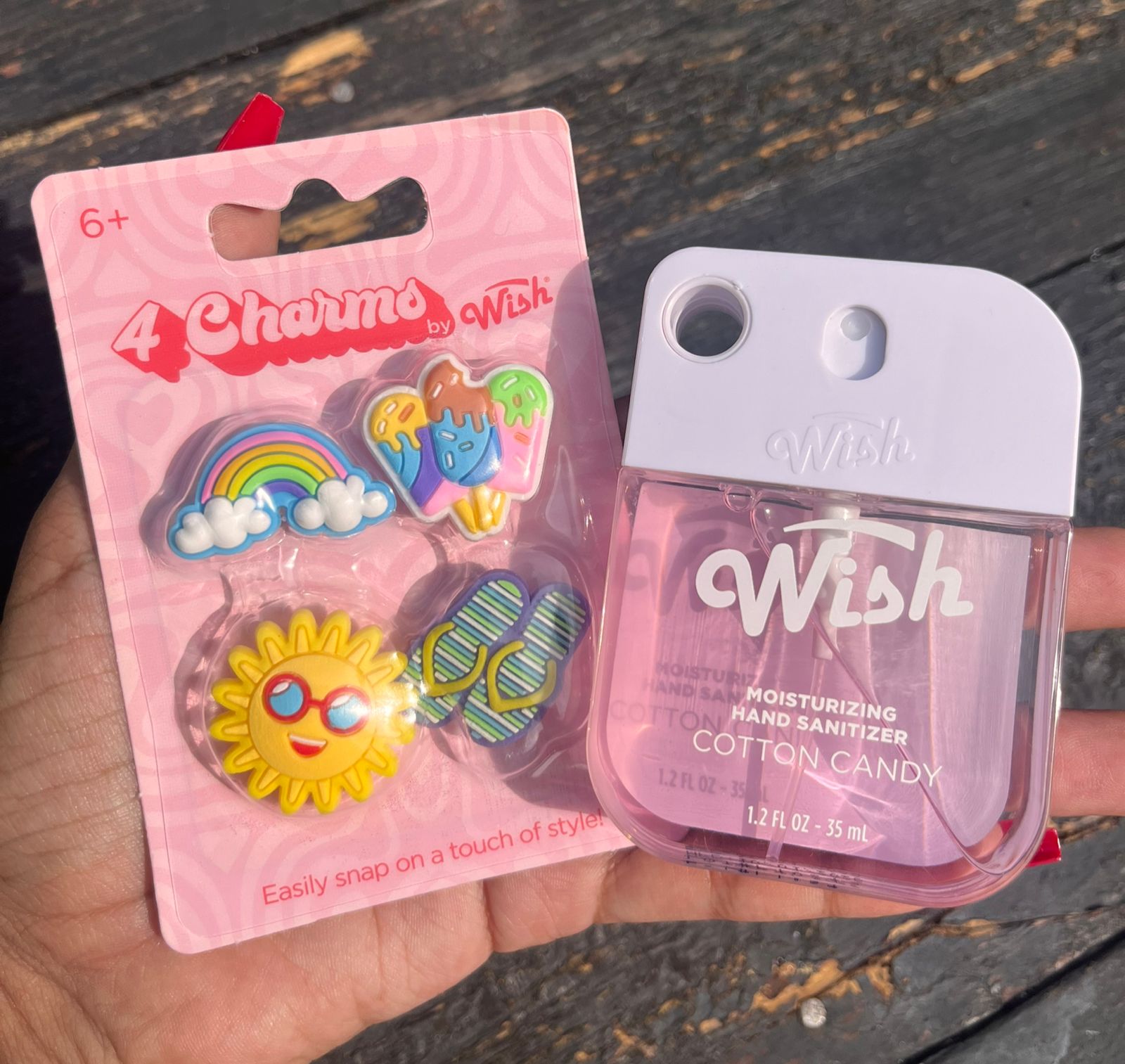 Desinfectante y Charms Decorativos Wish