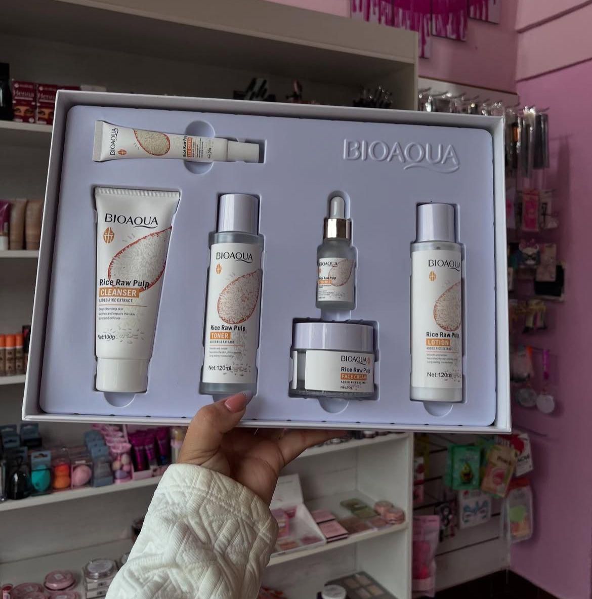 Set de Cuidado Facial Bioaqua