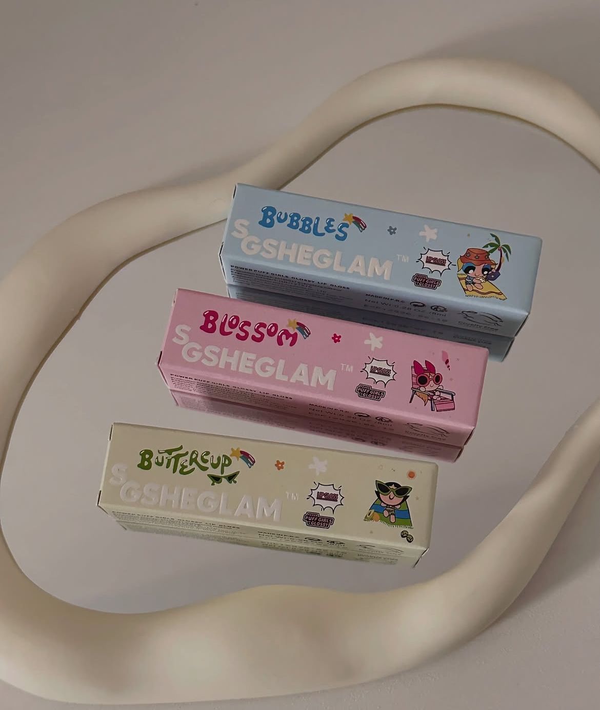 Lipgloss Sheglam Chicas Super Poderosas