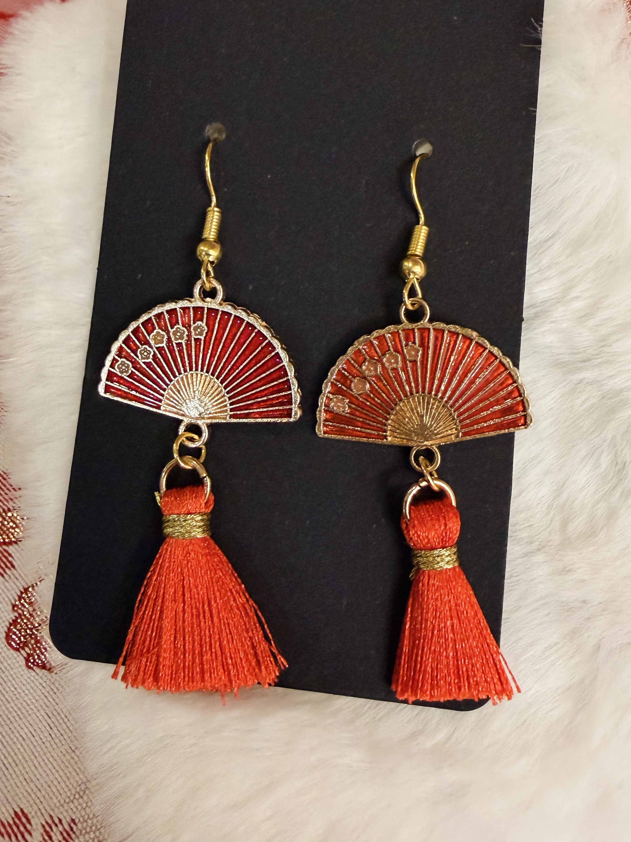 Red Fan Tassel Earrings