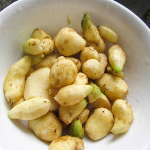 കൂർക്ക തൊലി കളഞ്ഞത് / Chinese Potato Peeled 300G