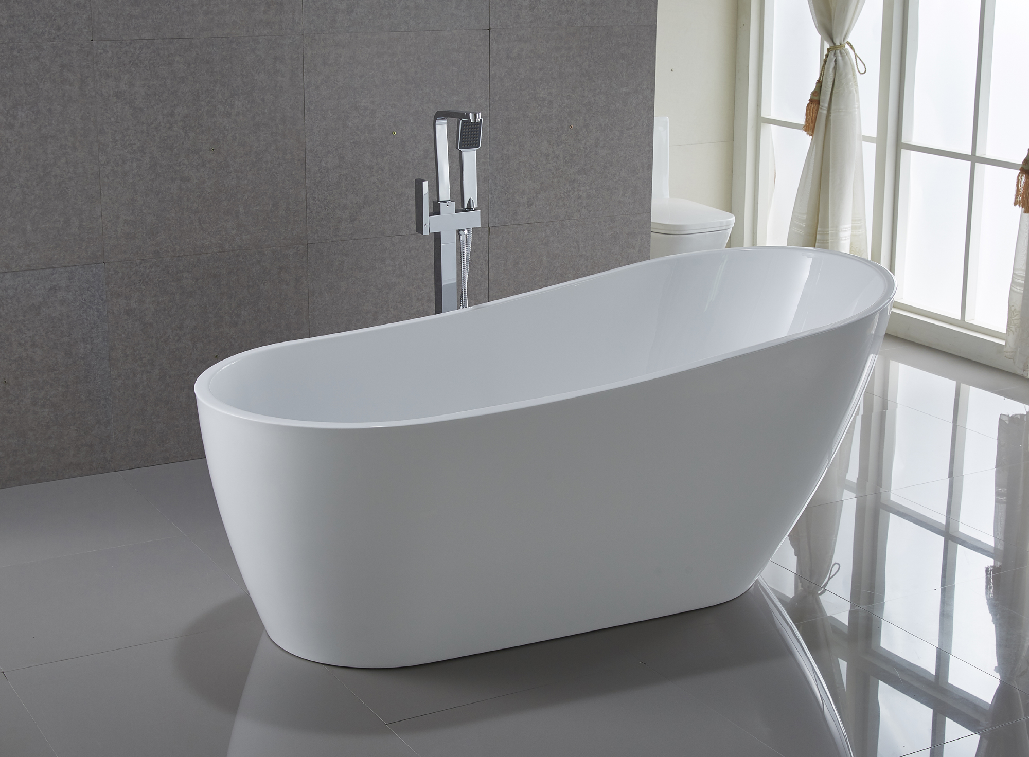 Modern Freestanding Bathtub