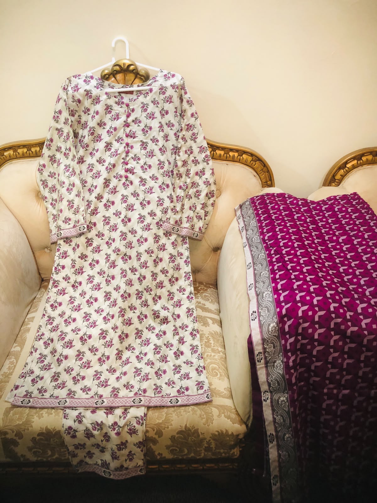 Floral Printed Lawn Suit Stitched 3pc 