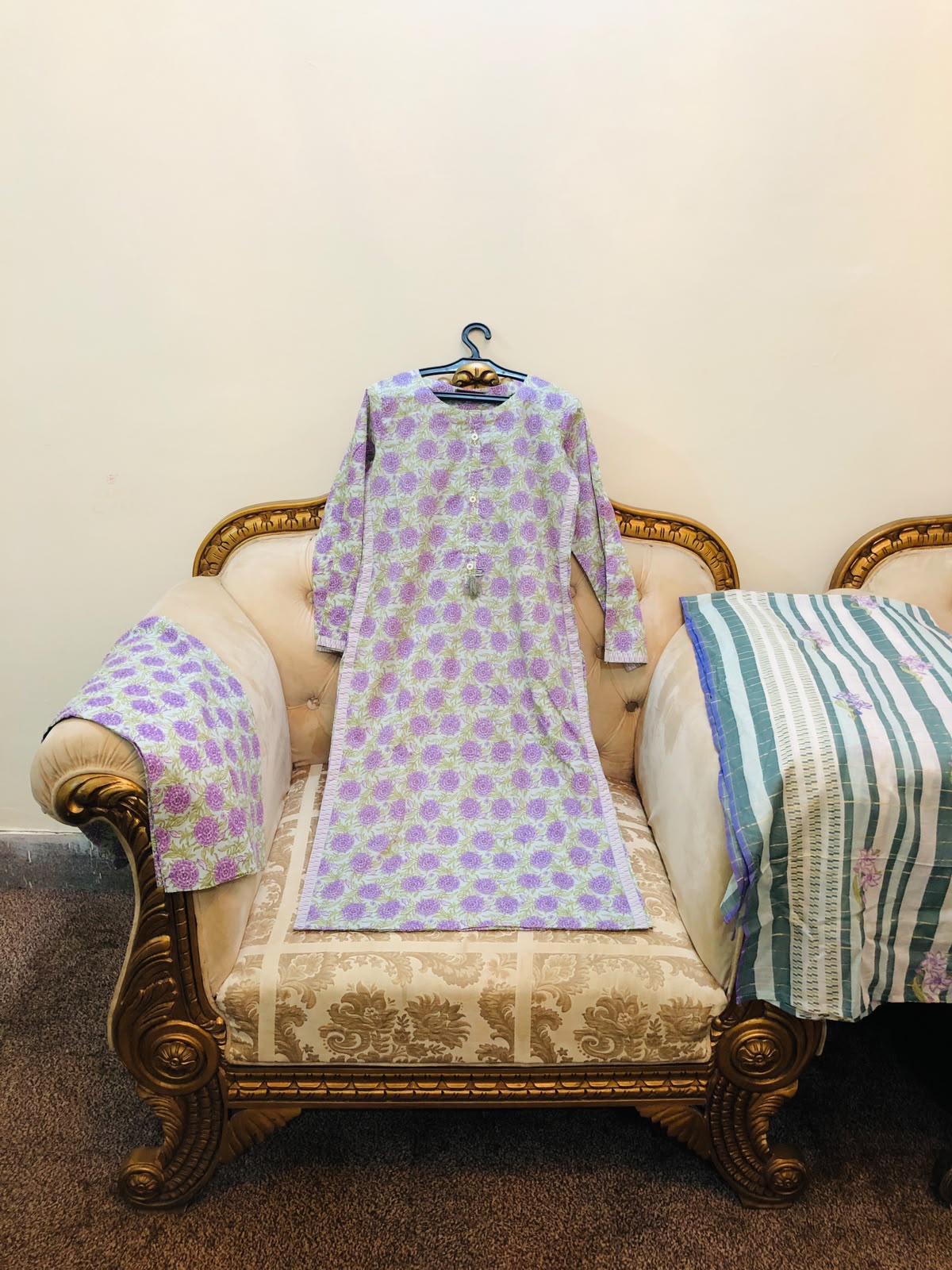Lavender Printed Lawn Suit 3pc