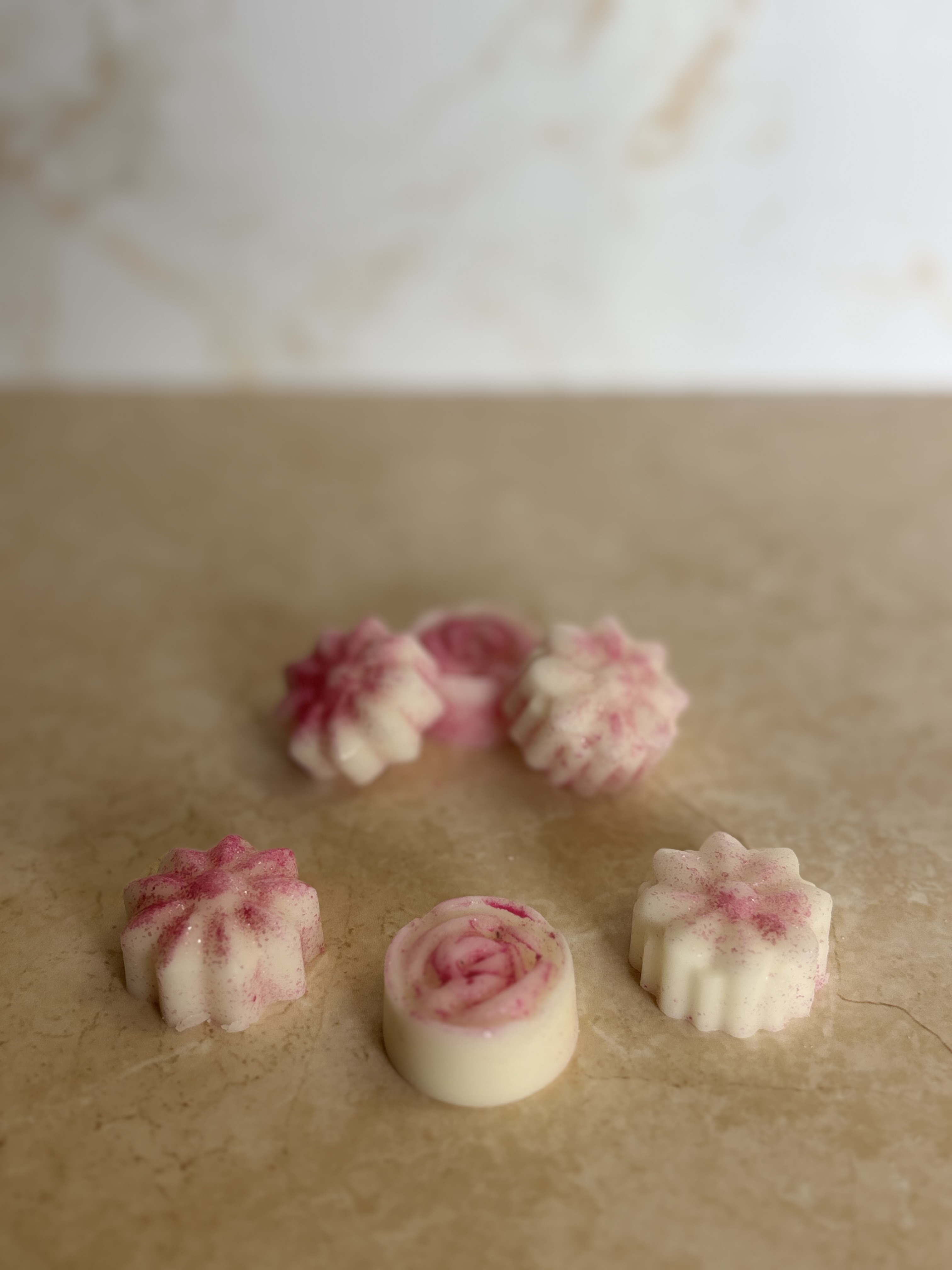 Wax Melts With Glitter Topping