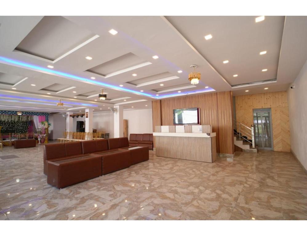 Half-Day Conference Hall Rental