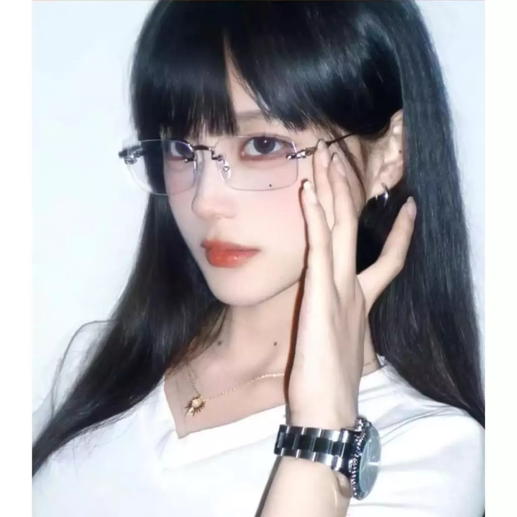 Photochromic Frameless Anti-Radiation Anti-Blue Light Eyeglasses for Women NINE