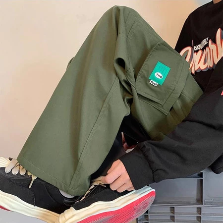 Loose Fit Cargo Pants