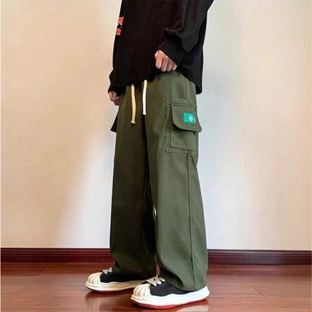 Loose Fit Cargo Pants