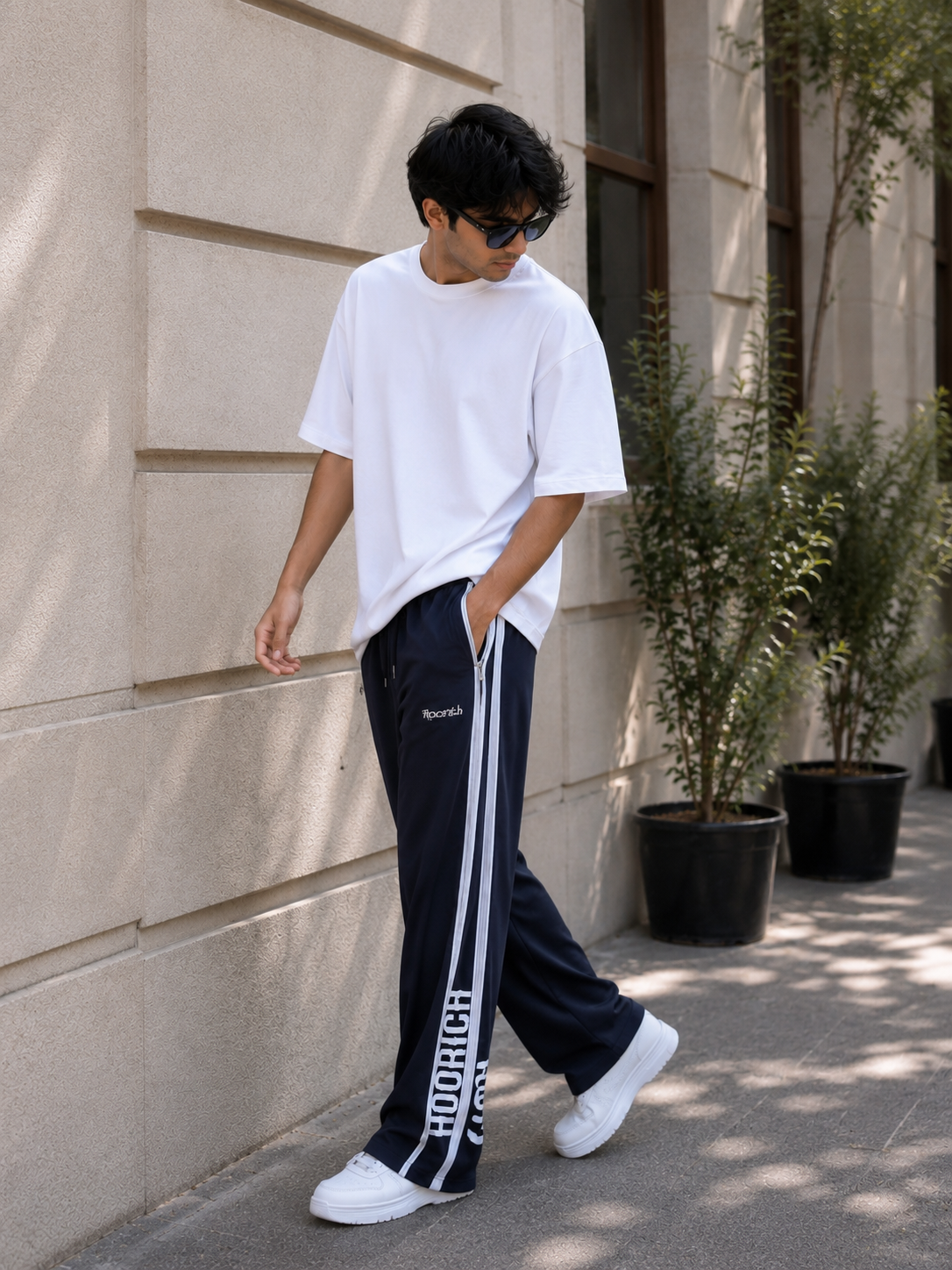 Men's Navy Blue Relaxed Fit Printed Lower & Trouser