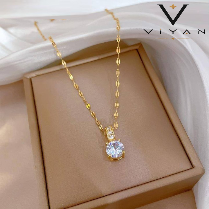 Elegant Gold-Plated Solitaire Necklace