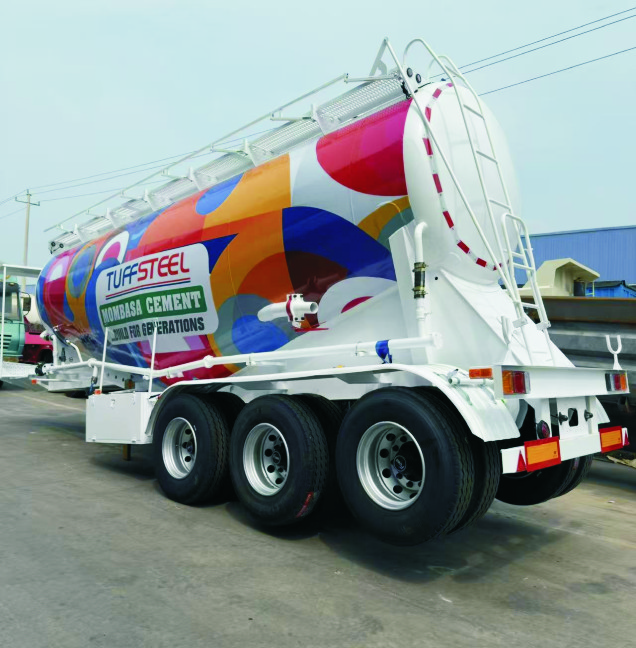 Liquid filling trailer
