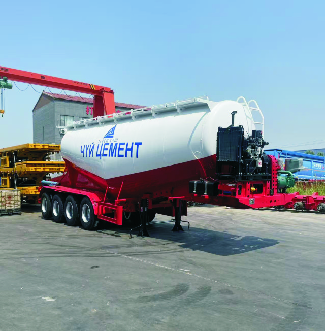 Liquid filling trailer