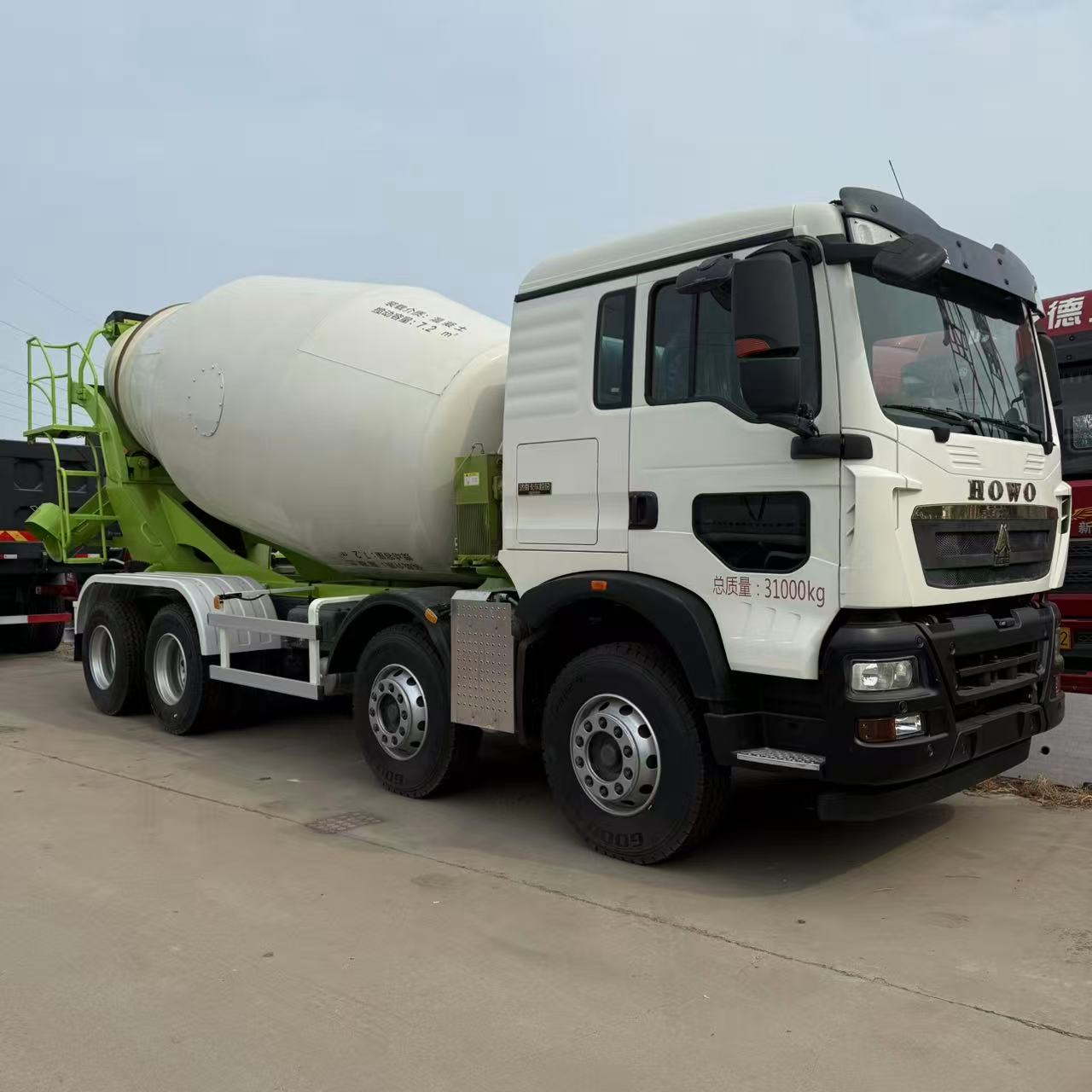 cement mixer truck
