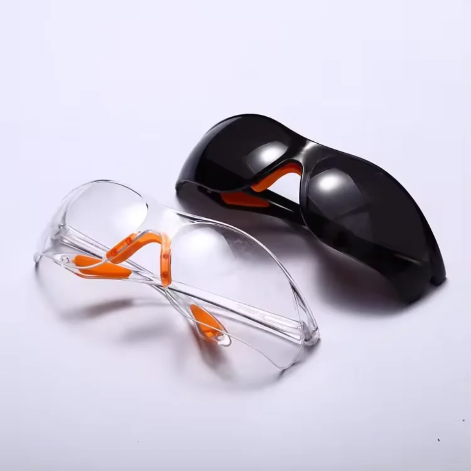 Lunettes de protection polyvalentes