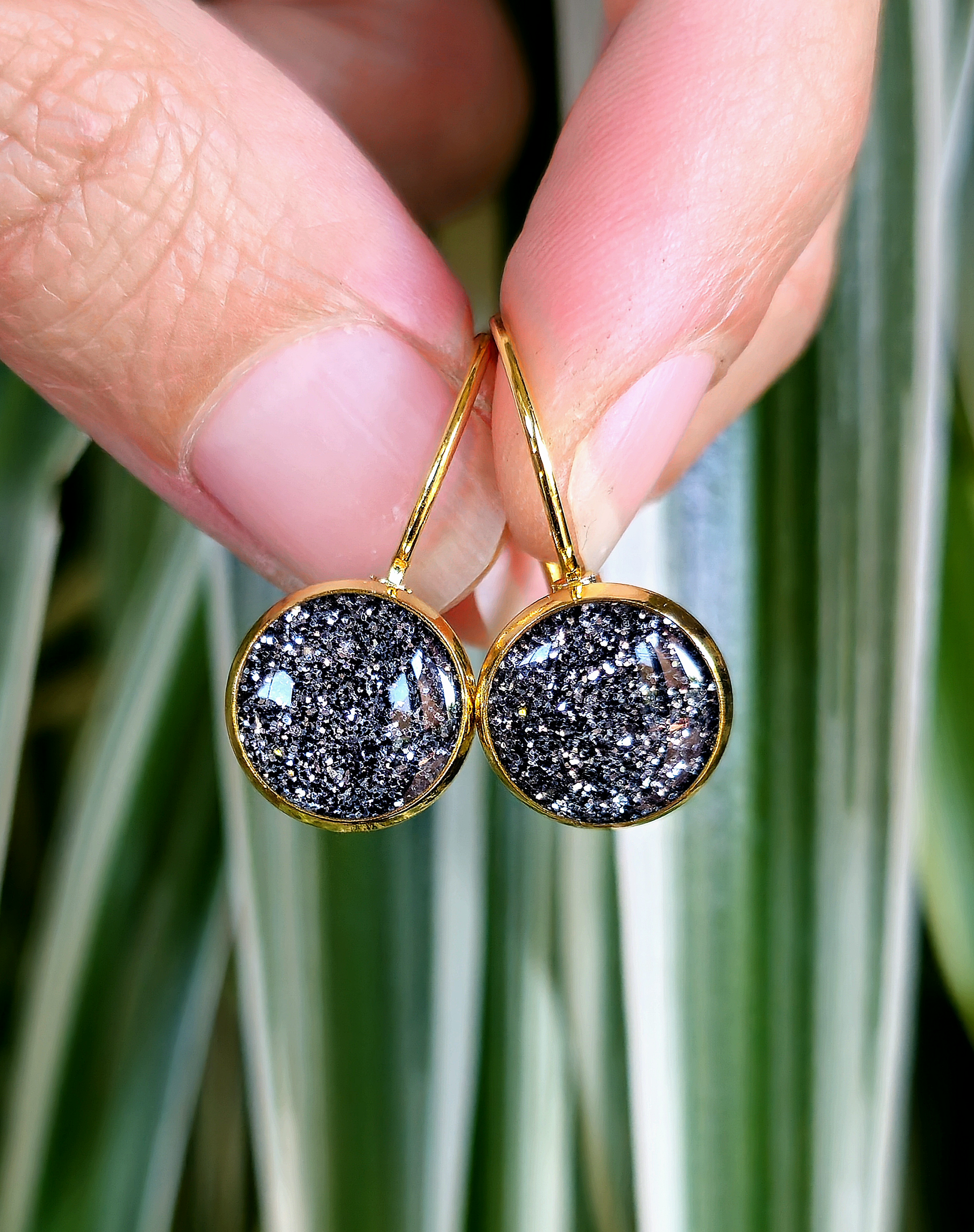 Boucles pailletées noires