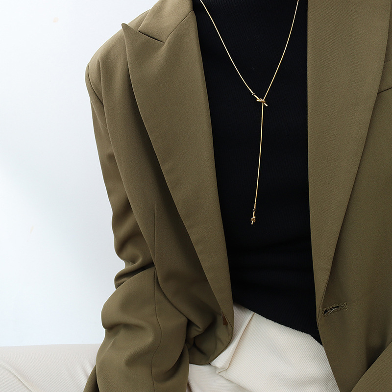 Minimalist Lariat Necklace