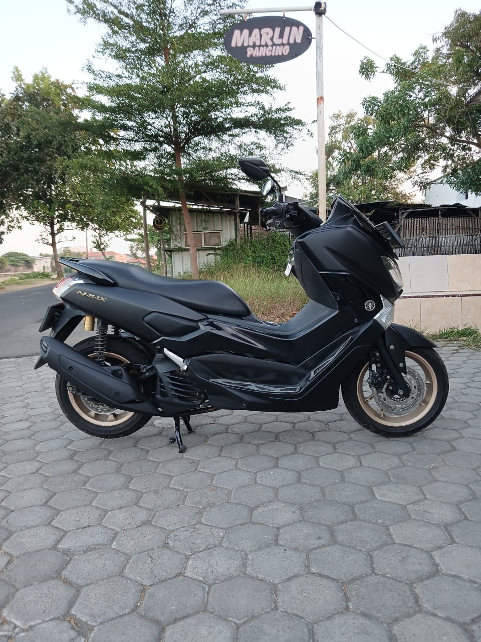 Nmax 2018 hitam doff komplit pajak ON