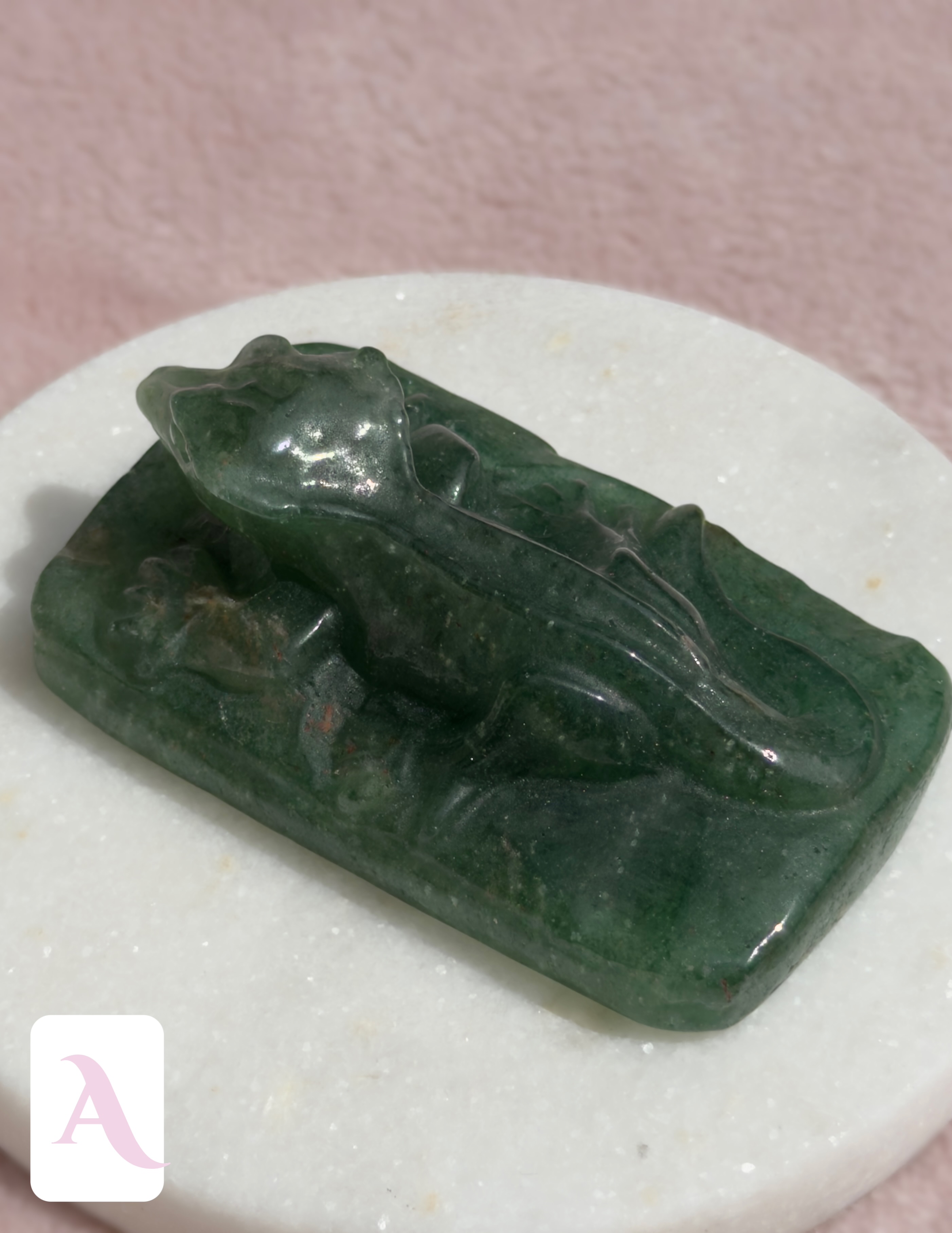Green Aventurine Crestie Crystal Carving