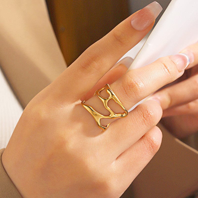 Aura Abstract Gold Ring