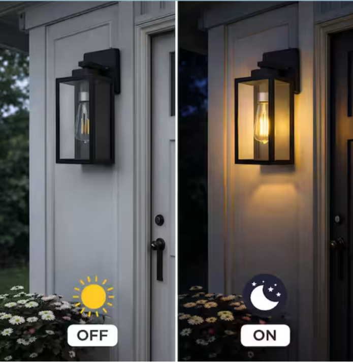 Outdoor Wall Lantern