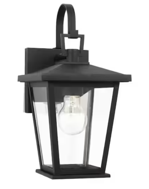 Outdoor Wall Lantern