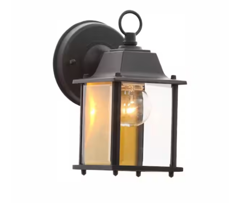 Outdoor Wall Lantern