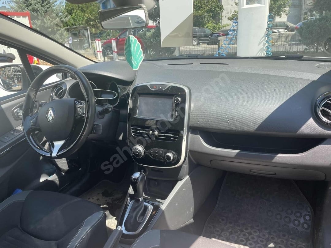 2015 Renault Clio | Ekonomik Günlük, Haftalık ve Aylık Araç Kiralama